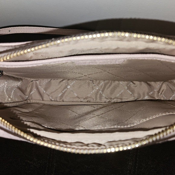 Michael Kors Blush Cross Body Purse - Picture 2 of 16